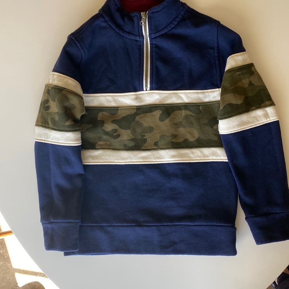 Old Navy Multi Color Boys Sweatshirt Size S